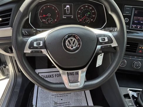 Used 2019 Volkswagen Jetta S w/ Driver Assistance Package FWD image 11