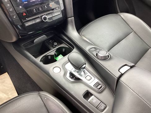 Used 2019 INFINITI QX50 Essential w/ Proactive Package AWD/4WD image 18