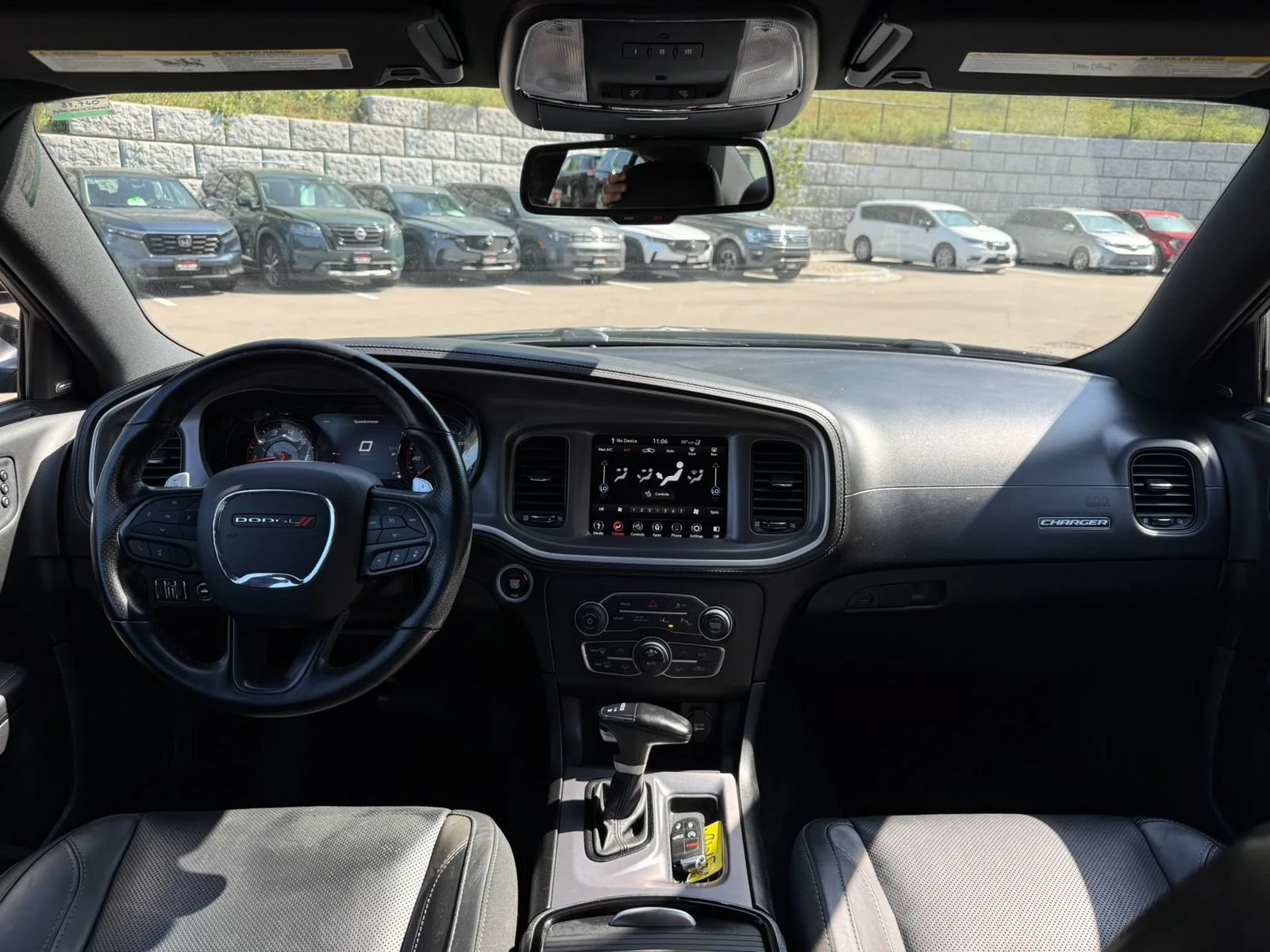 Used 2022 Dodge Charger SXT w/ Plus Group AWD/4WD image 15