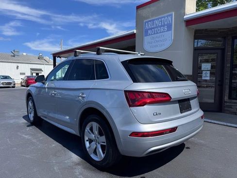 Used 2019 Audi Q5 2.0T Premium Plus w/ Premium Plus Package AWD/4WD image 2
