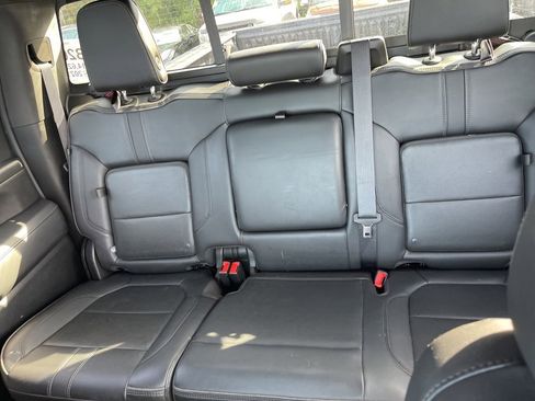 Used 2021 Chevrolet Silverado 2500 High Country w/ Z71 Off-Road Package image 12