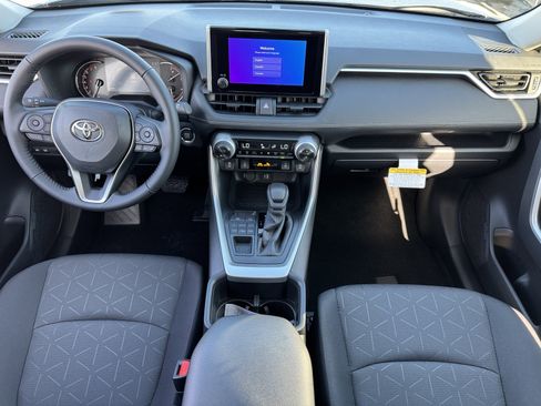 New 2025 Toyota RAV4 XLE image 4