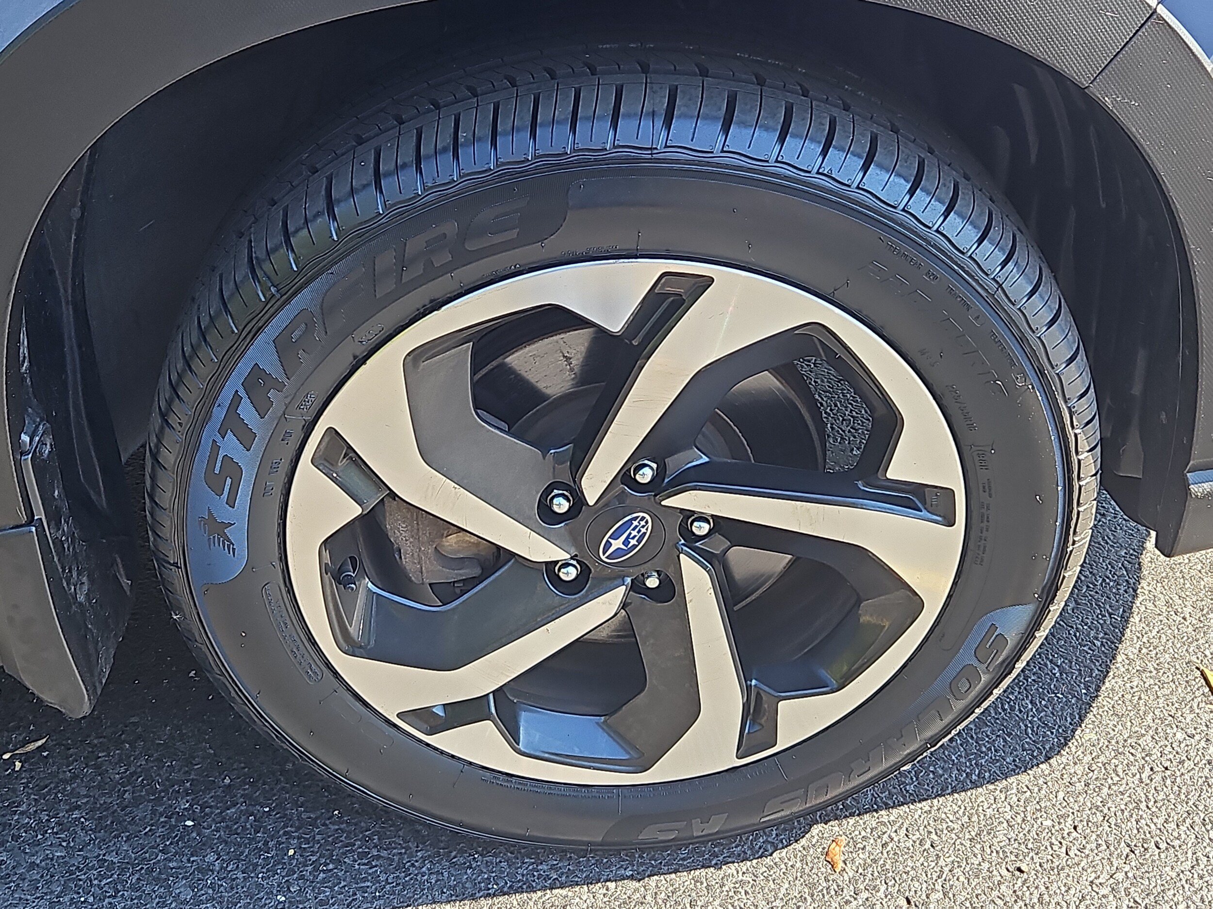 Certified 2024 Subaru Forester Touring AWD/4WD image 33