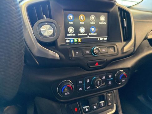 Used 2018 GMC Terrain SLE image 3