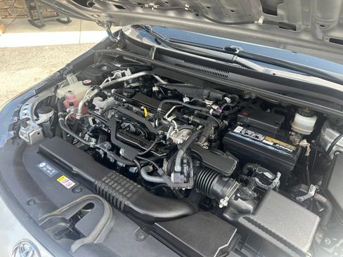 Used 2020 Toyota Corolla SE FWD image 33