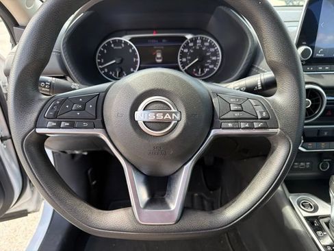Used 2024 Nissan Sentra SV FWD image 29