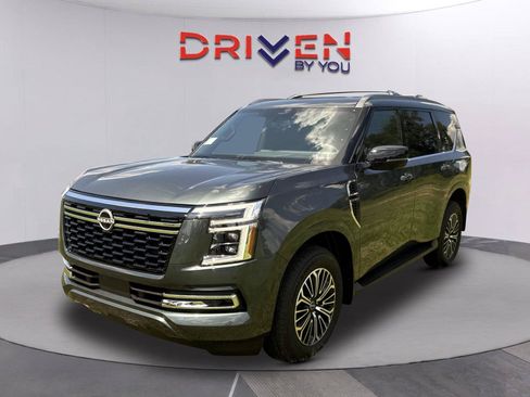 New 2026 Nissan Armada SL w/ Captain's Chari Seat Package AWD/4WD image 7