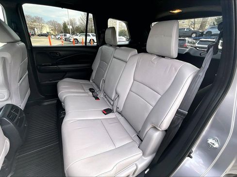 Used 2023 Honda Passport EX-L image 24