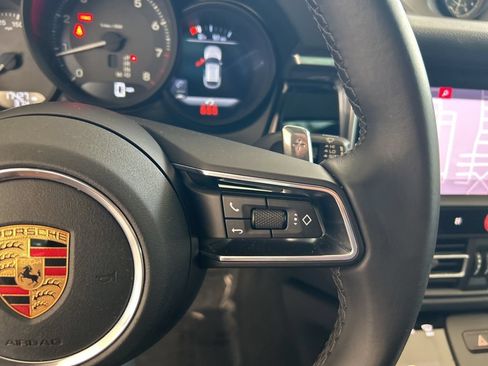 Used 2022 Porsche Macan AWD/4WD image 48