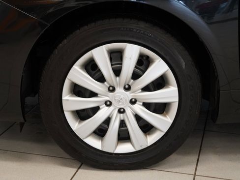 Used 2013 Toyota Corolla LE image 15