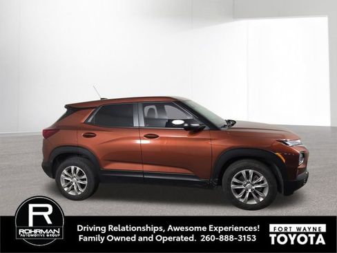 Used 2021 Chevrolet TrailBlazer LS FWD image 5