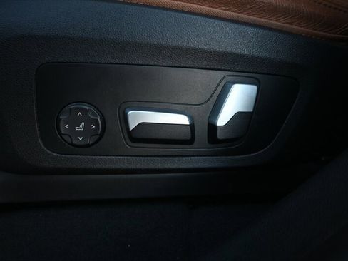 Used 2023 BMW X4 xDrive30i w/ M Sport Package image 28