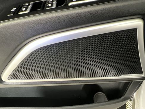 Used 2022 Kia Telluride EX w/ EX Premium Package image 26