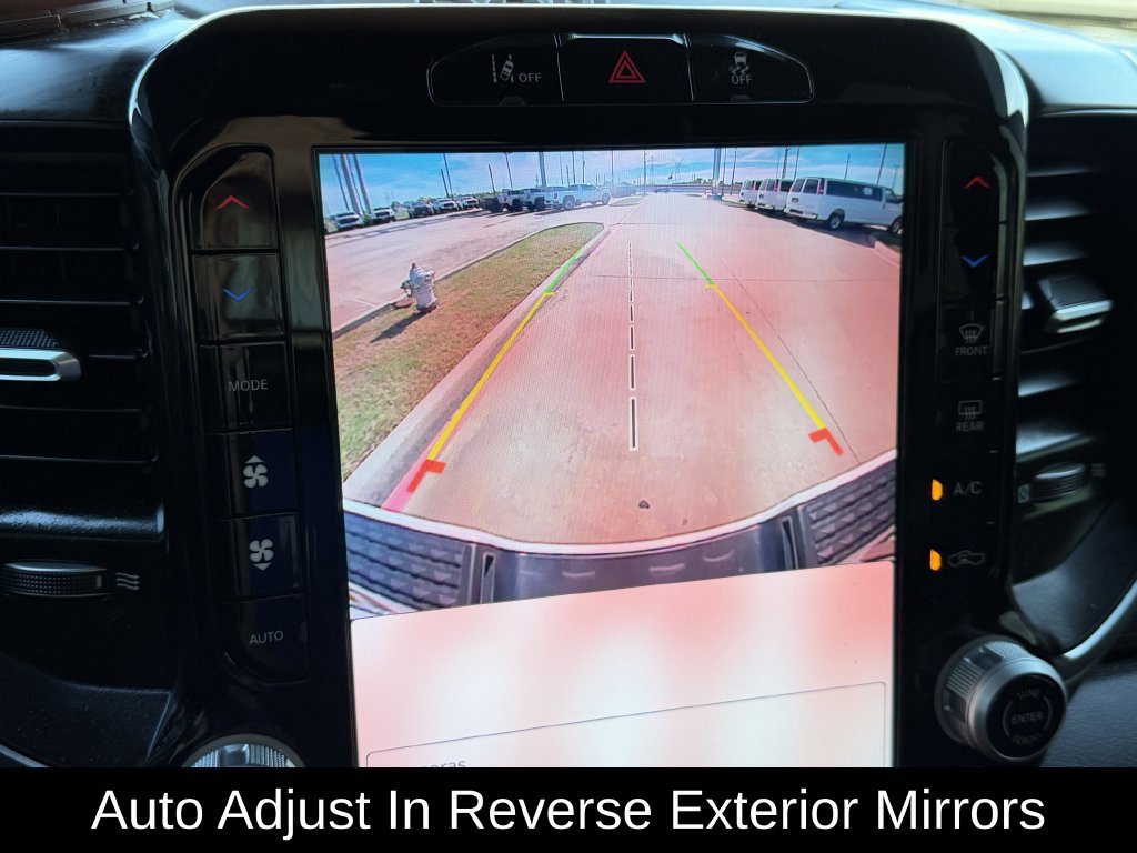 Used 2025 RAM 2500 Laramie w/ Sport Appearance Package AWD/4WD image 18