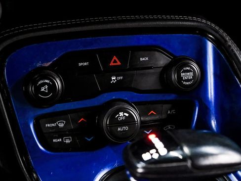 Used 2019 Dodge Challenger SXT w/ Blacktop Package RWD image 29