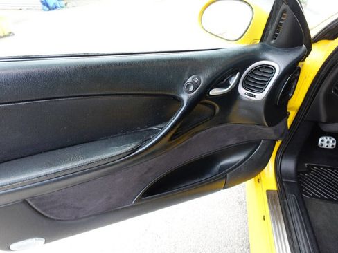 Used 2004 Pontiac GTO image 12