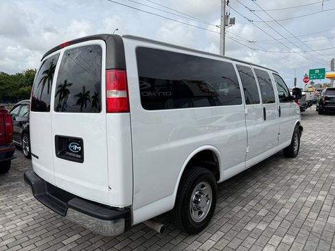 Used 2020 Chevrolet Express 3500 LT w/ LT Preferred Equipment Group image 9