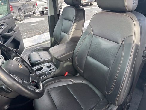 Used 2021 Chevrolet Traverse Premier w/ Redline Edition image 57