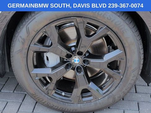 Used 2020 BMW X7 xDrive40i w/ Premium Package AWD/4WD image 12