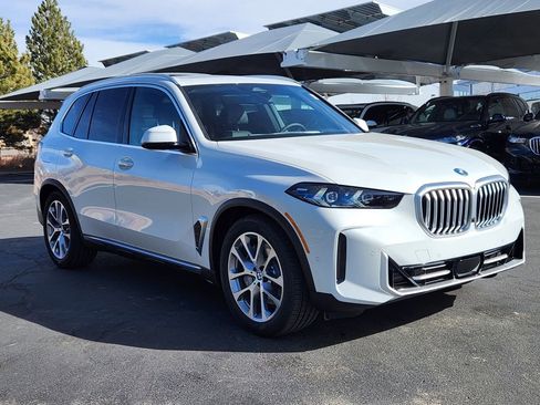 New 2026 BMW X5 xDrive50e AWD/4WD image 5