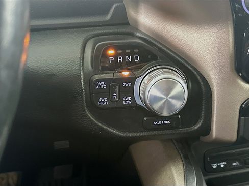 Used 2019 RAM 1500 Laramie w/ Sport Appearance Package AWD/4WD image 25