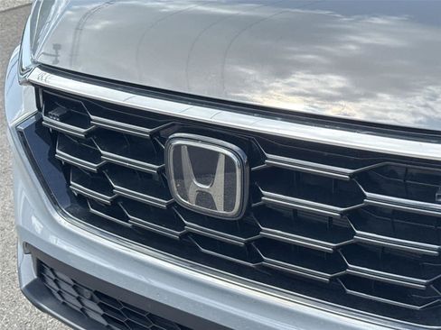 Used 2024 Honda CR-V EX-L image 10