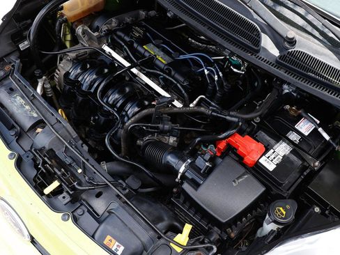 Used 2012 Ford Fiesta SE FWD image 40