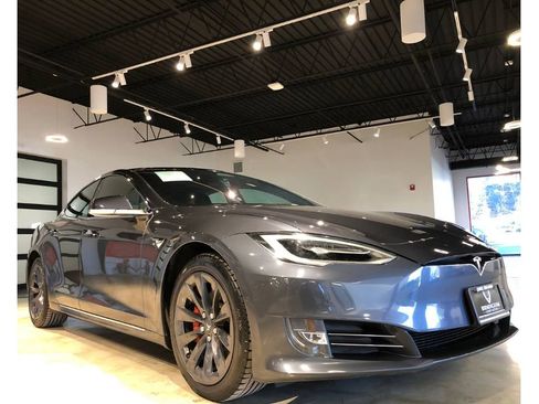 Used 2018 Tesla Model S 100D image 6
