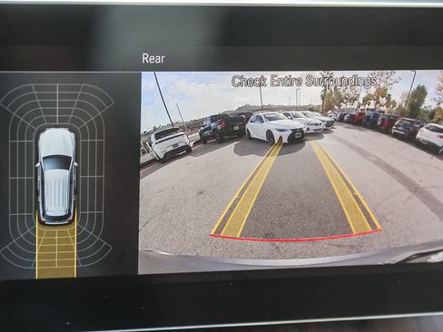 Used 2022 Mercedes-Benz GLC 300 4MATIC w/ Premium Package Lite image 23