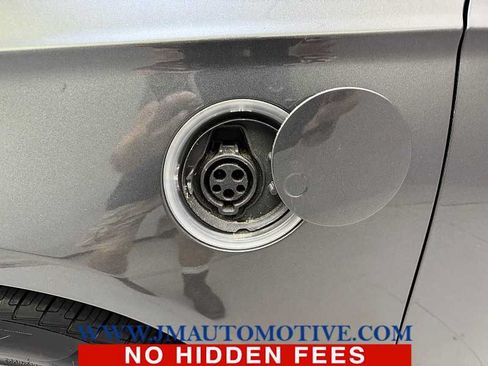 Used 2019 Ford Fusion Energi Titanium FWD image 12