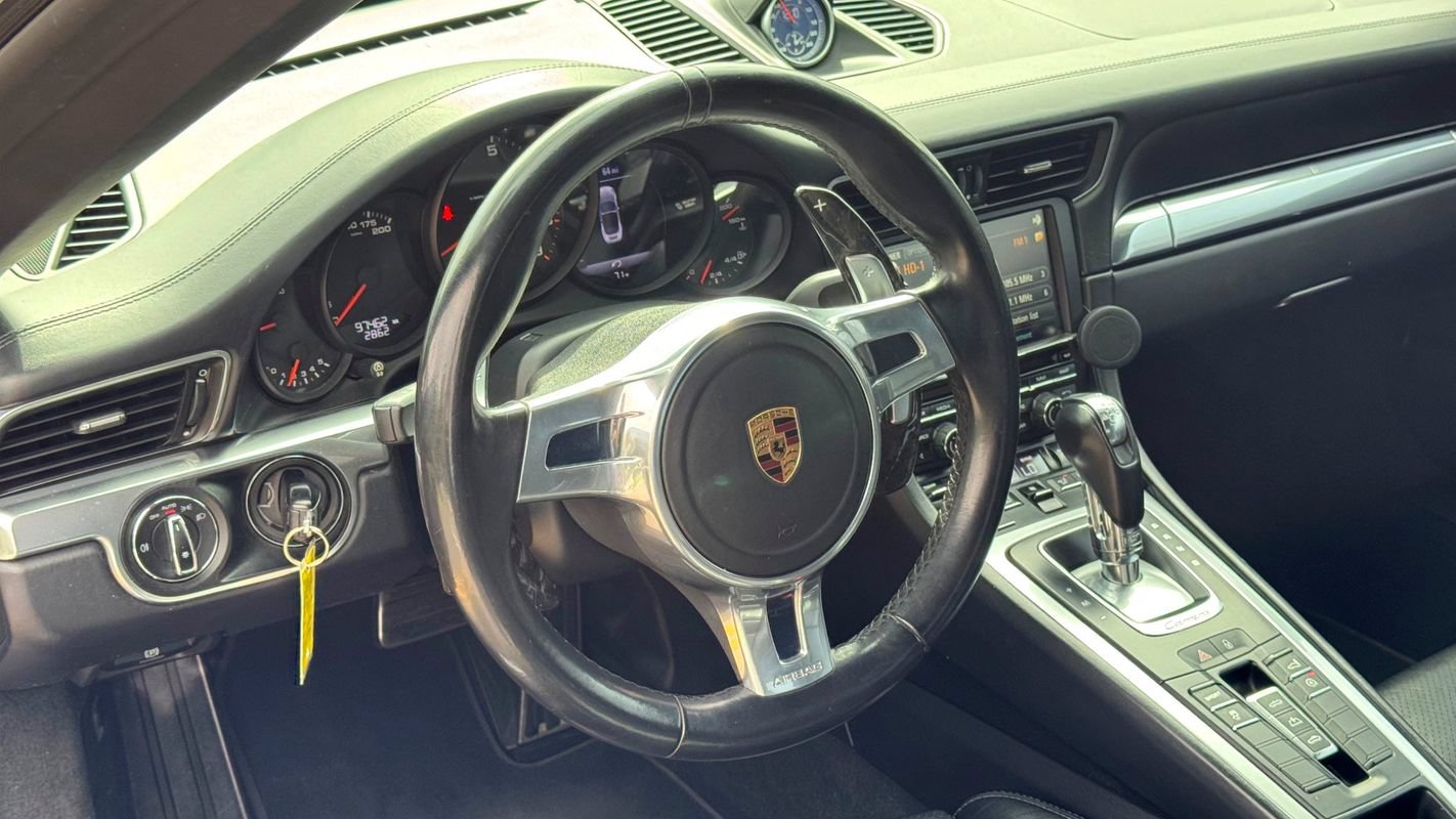 Used 2016 Porsche 911 Carrera RWD image 22