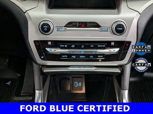 Certified 2020 Ford Explorer XLT w/ Equipment Group 202A image 31