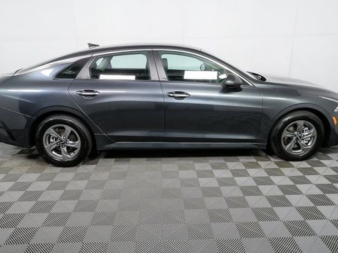 Used 2021 Kia K5 LXS image 2