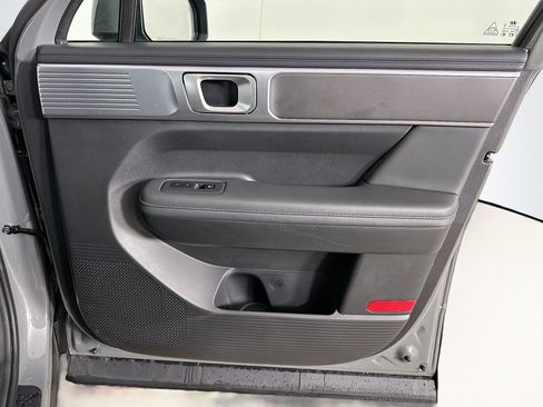 Used 2025 Hyundai Santa Fe SEL image 32