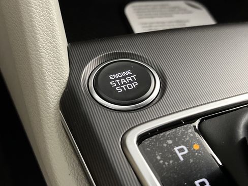 New 2026 Kia Sportage EX image 30