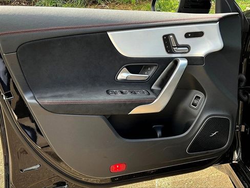 Certified 2024 Mercedes-Benz CLA 250 4MATIC image 18