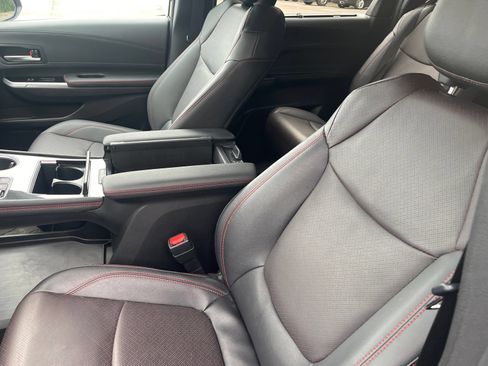 Used 2025 Toyota Sienna XSE w/ XSE Premium Package AWD/4WD image 3