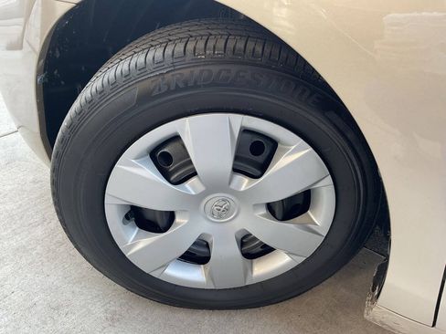 Used 2007 Toyota Camry LE FWD image 39