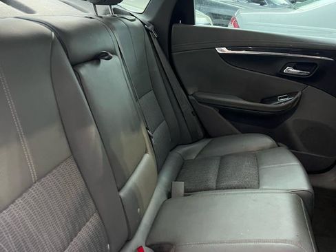 Used 2014 Chevrolet Impala LT FWD image 8