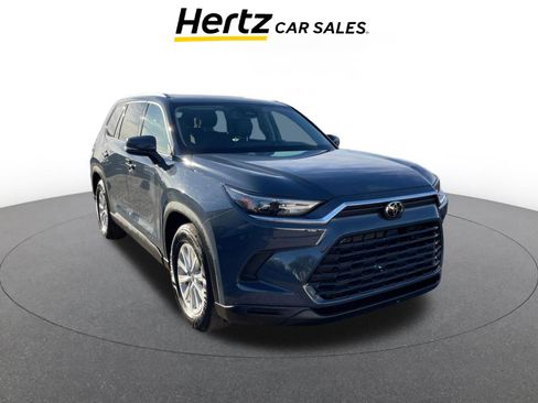 Used 2025 Toyota Grand Highlander FWD image 1