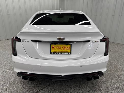 Used 2022 Cadillac CT5 V Blackwing w/ Driver Assist Package RWD image 5