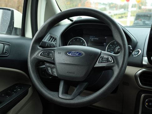 Used 2021 Ford EcoSport SE w/ SE Convenience Package image 5