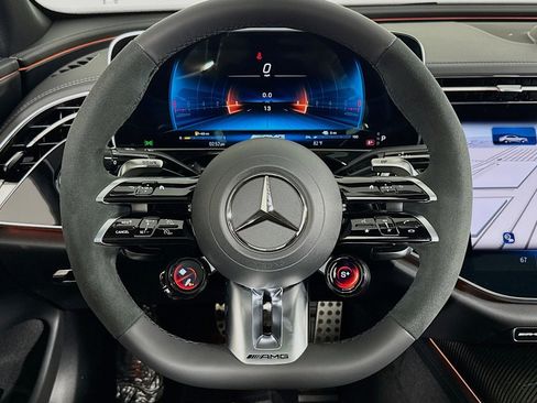 New 2026 Mercedes-Benz E 53 AMG e 4MATIC Sedan image 17