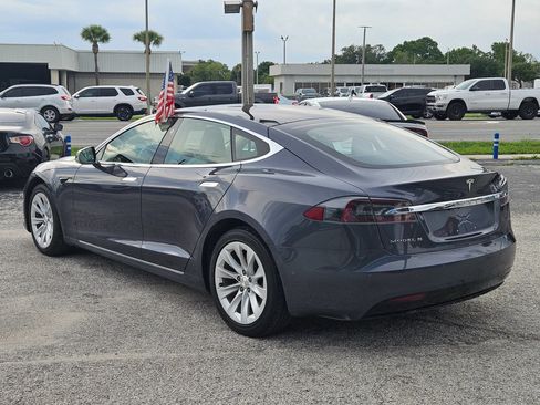 Used 2019 Tesla Model S 75D AWD/4WD image 5