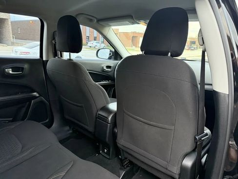 Used 2017 Jeep Compass Sport image 16