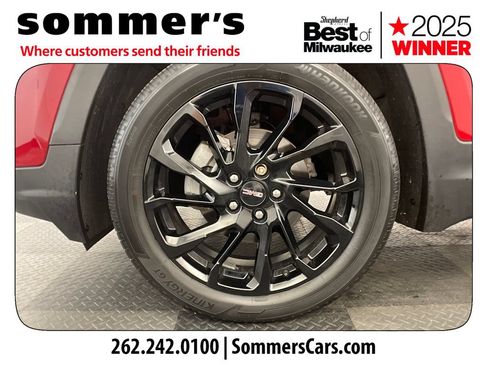 Used 2023 GMC Terrain SLE w/ Driver Convenience Package AWD/4WD image 23