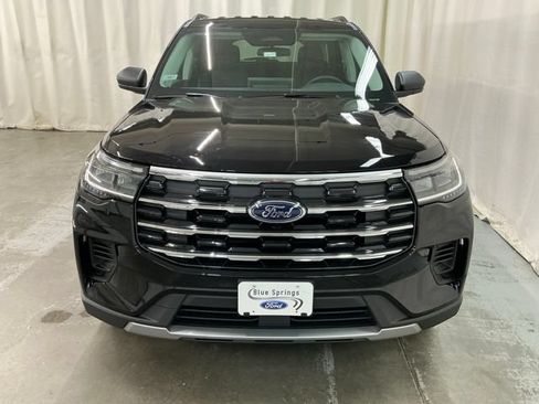 New 2026 Ford Explorer Active AWD/4WD image 10