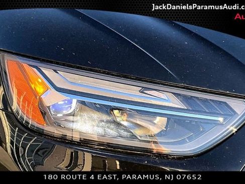 Used 2023 Audi Q5 2.0T Premium Plus w/ Premium Plus Package AWD/4WD image 21