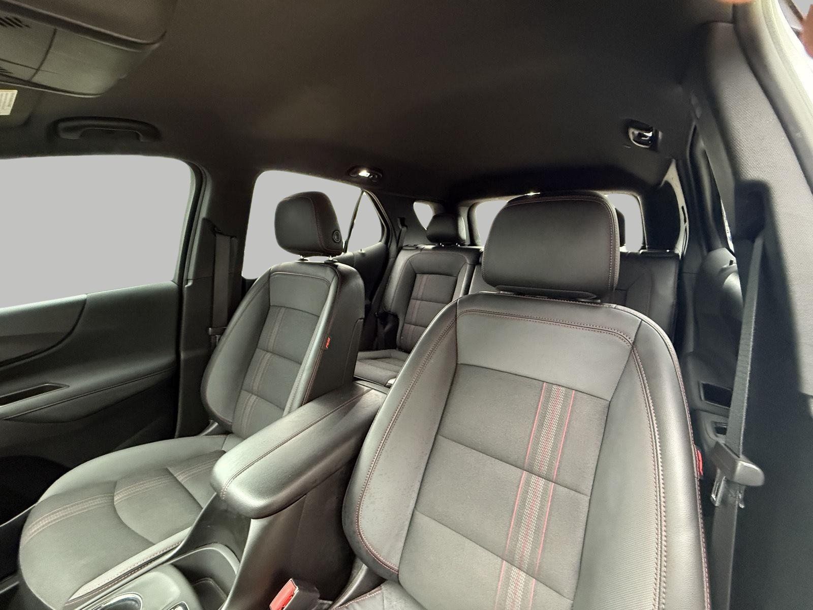 Used 2022 Chevrolet Equinox RS w/ Infotainment Package AWD/4WD image 39