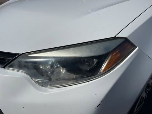 Used 2015 Toyota Corolla LE image 9